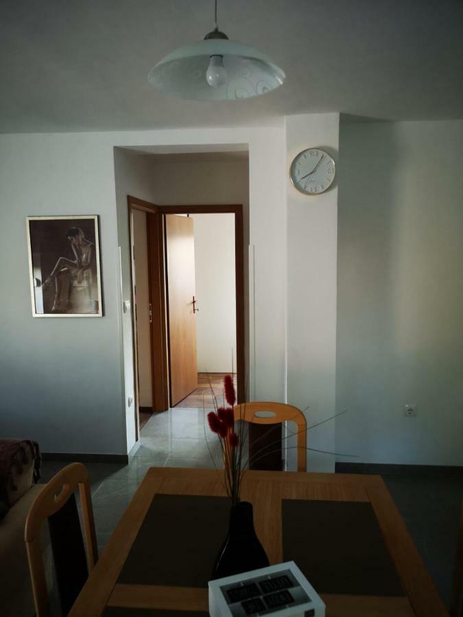 Holiday Home Visnja Nin Luaran gambar
